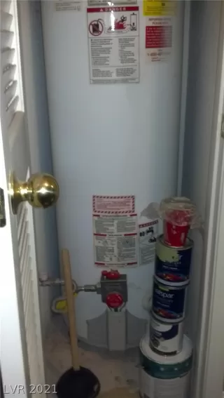 Photo #3: 2269338 Listing 