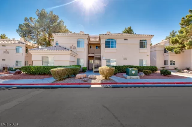 MLS: 2269362 Condo For Sale