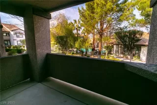 Photo #3: 2269381 Listing