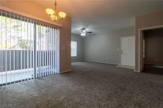 Photo #6: 2269381 Listing