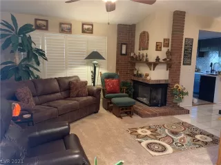 Photo #2: 2269402 Listing 