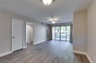 Photo #6: 2269425 Listing 