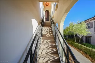 Photo #1: 2269449 Listing 