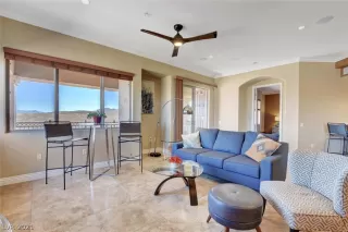 Photo #5: 2269467 Listing 