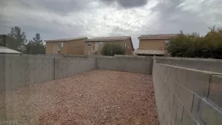 Photo #2: 2269507 Listing 