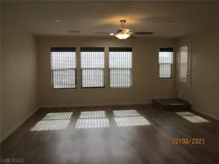 Photo #3: 2269528 Listing 