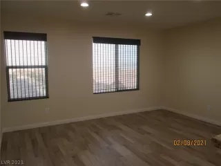 Photo #4: 2269528 Listing 