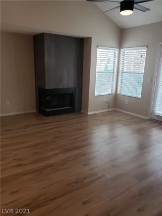 Photo #3: 2269543 Listing 