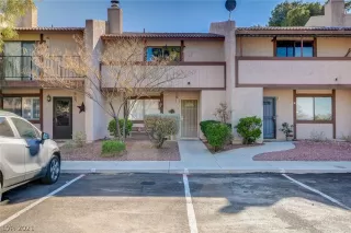 Photo #1: 2269679 Listing