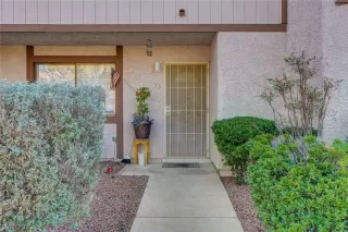 Photo #3: 2269679 Listing