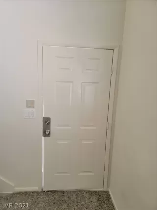 Photo #3: 2269701 Listing 