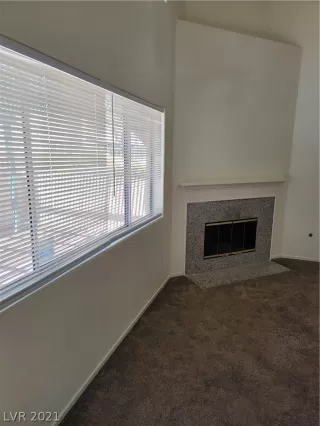 Photo #5: 2269701 Listing 