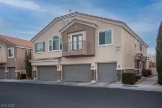 Photo #2: 2269728 Listing