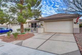 Photo #2: 2269733 Listing