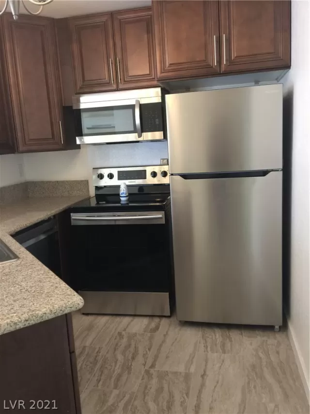 MLS: 2269753 Condo For Sale