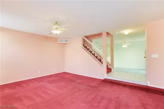 Photo #3: 2269776 Listing