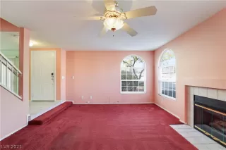 Photo #5: 2269776 Listing