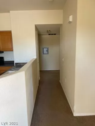 Photo #5: 2269784 Listing