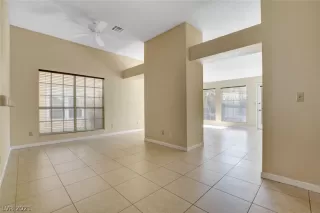 Photo #6: 2269836 Listing 