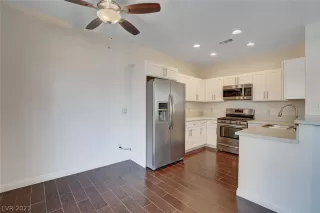 Photo #6: 2269869 Listing 