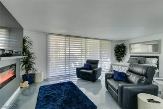 Photo #3: 2269871 Listing 