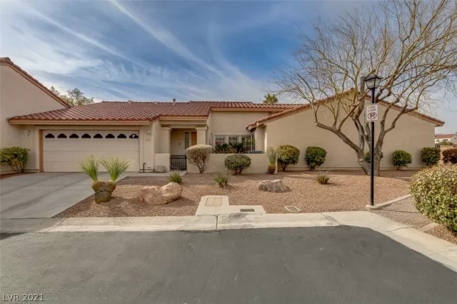 MLS: 2269889 Condo For Sale