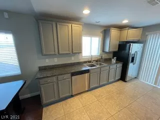 Photo #4: 2269925 Listing 