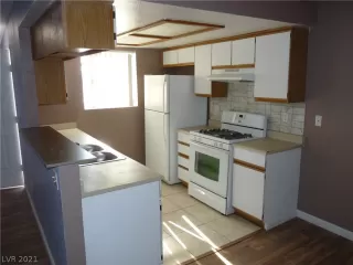 Photo #2: 2269937 Listing 