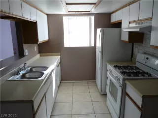 Photo #3: 2269937 Listing 