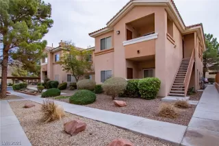 Photo #2: 2270026 Listing 