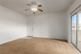 Photo #6: 2270026 Listing 