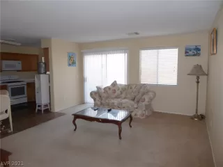 Photo #1: 2270046 Listing 