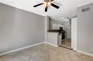 Photo #5: 2270054 Listing 