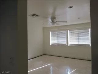 Photo #3: 2270083 Listing 