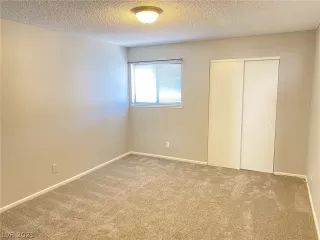 Photo #3: 2270085 Listing 