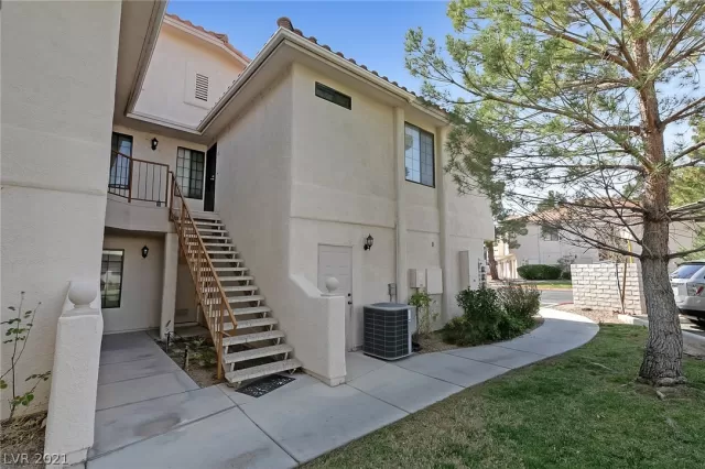 MLS: 2270150 Condo For Sale