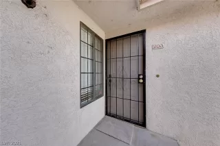 Photo #1: 2270150 Listing 