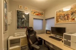 Photo #5: 2270165 Listing