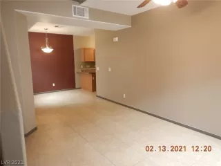 Photo #1: 2270200 Listing 