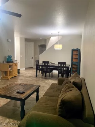 Photo #3: 2270222 Listing 