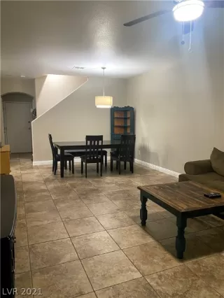 Photo #4: 2270222 Listing 