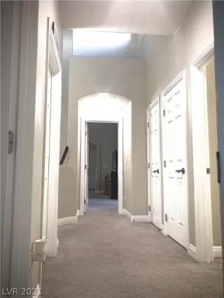 Photo #6: 2270222 Listing 