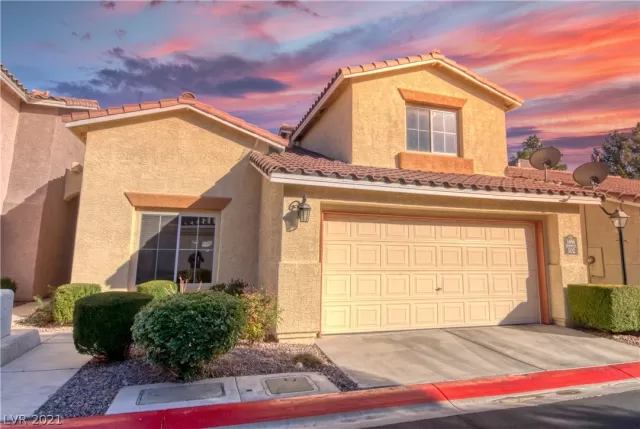 MLS: 2270226 Condo For Sale