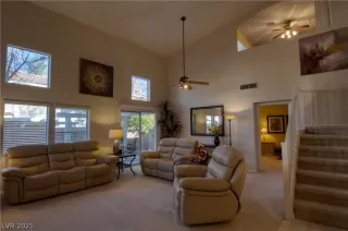 Photo #1: 2270226 Listing