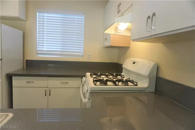 MLS: 2270253 Condo For Sale