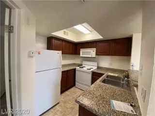 Photo #4: 2270259 Listing 