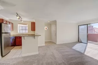 Photo #2: 2270270 Listing