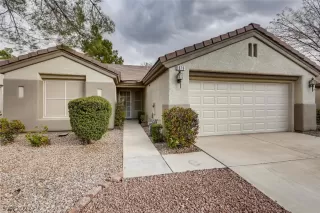 Photo #1: 2270285 Listing