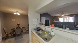 Photo #4: 2270413 Listing