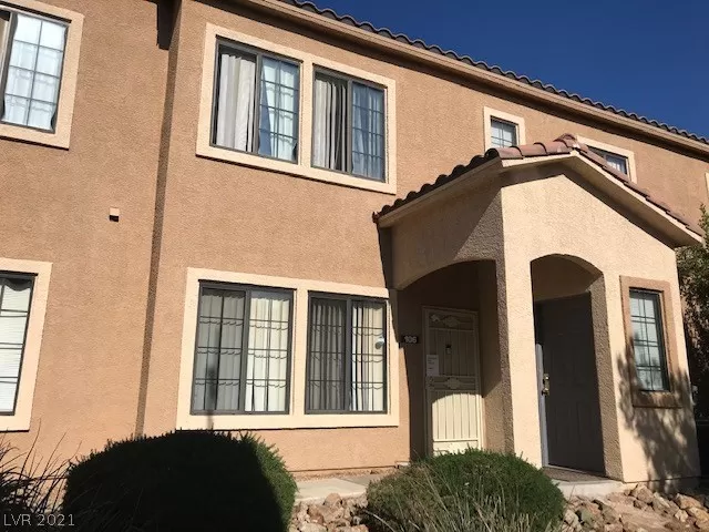 MLS: 2270422 Condo For Sale